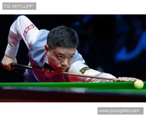 聚焦顶尖斯诺克手丁俊晖的辉煌职业生涯